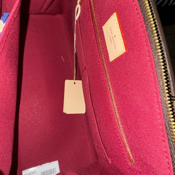 Brand new Louis Vuitton Grand Palais monogram tote with personalized stamp - Picture 4 of 5